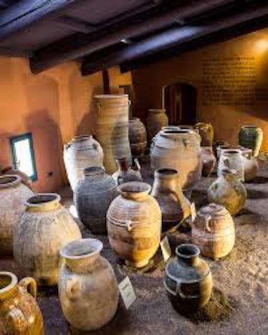 Dans Un Ancien Atelier De Potier Apartment Saint Quentin la Poterie Bagian luar foto